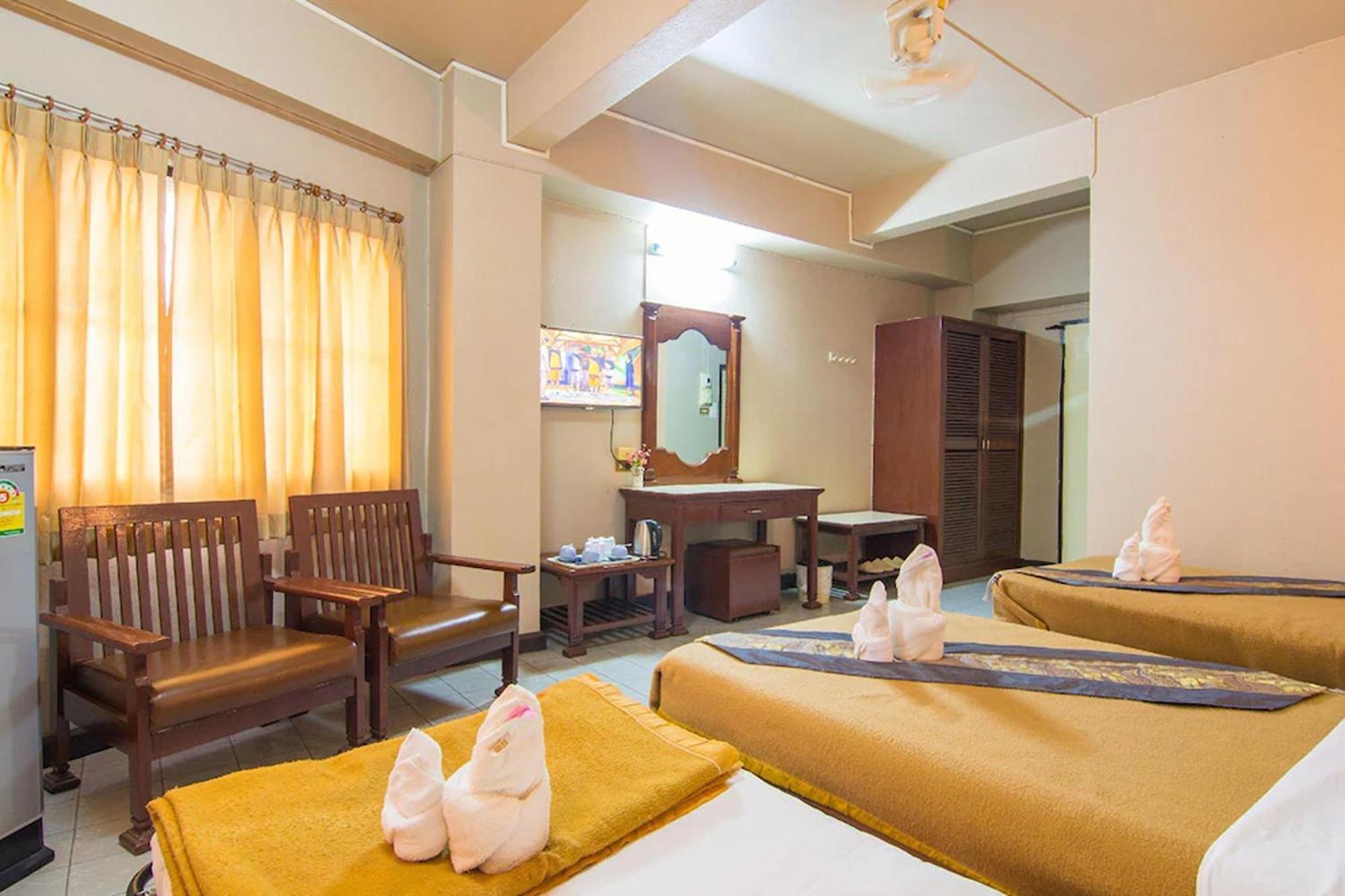 לאמפאנג Khelang Nakorn Hotel מראה חיצוני תמונה