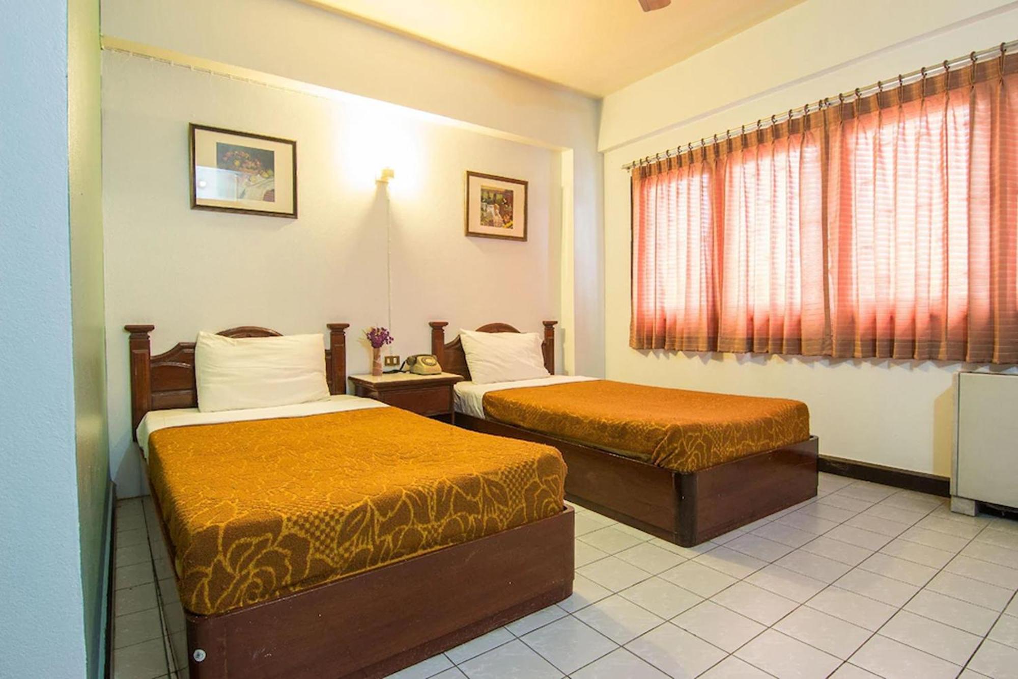 לאמפאנג Khelang Nakorn Hotel מראה חיצוני תמונה